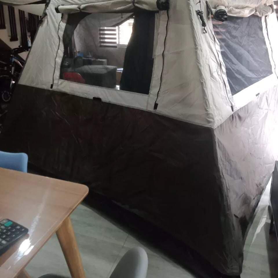 Adventuridge 4 person tent, Sports Equipment, Hiking & Camping on Carousell