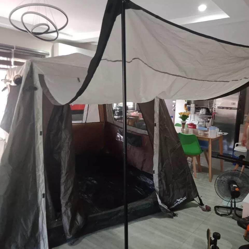 Adventuridge 4 person tent, Sports Equipment, Hiking & Camping on Carousell