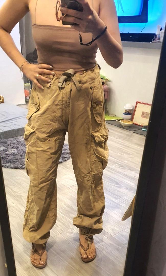 American eagle outfitters women's shop khaki pants