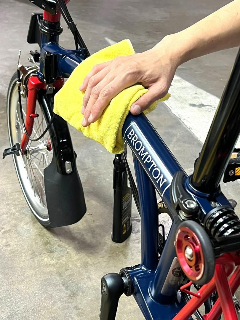 Brompton maintenance top