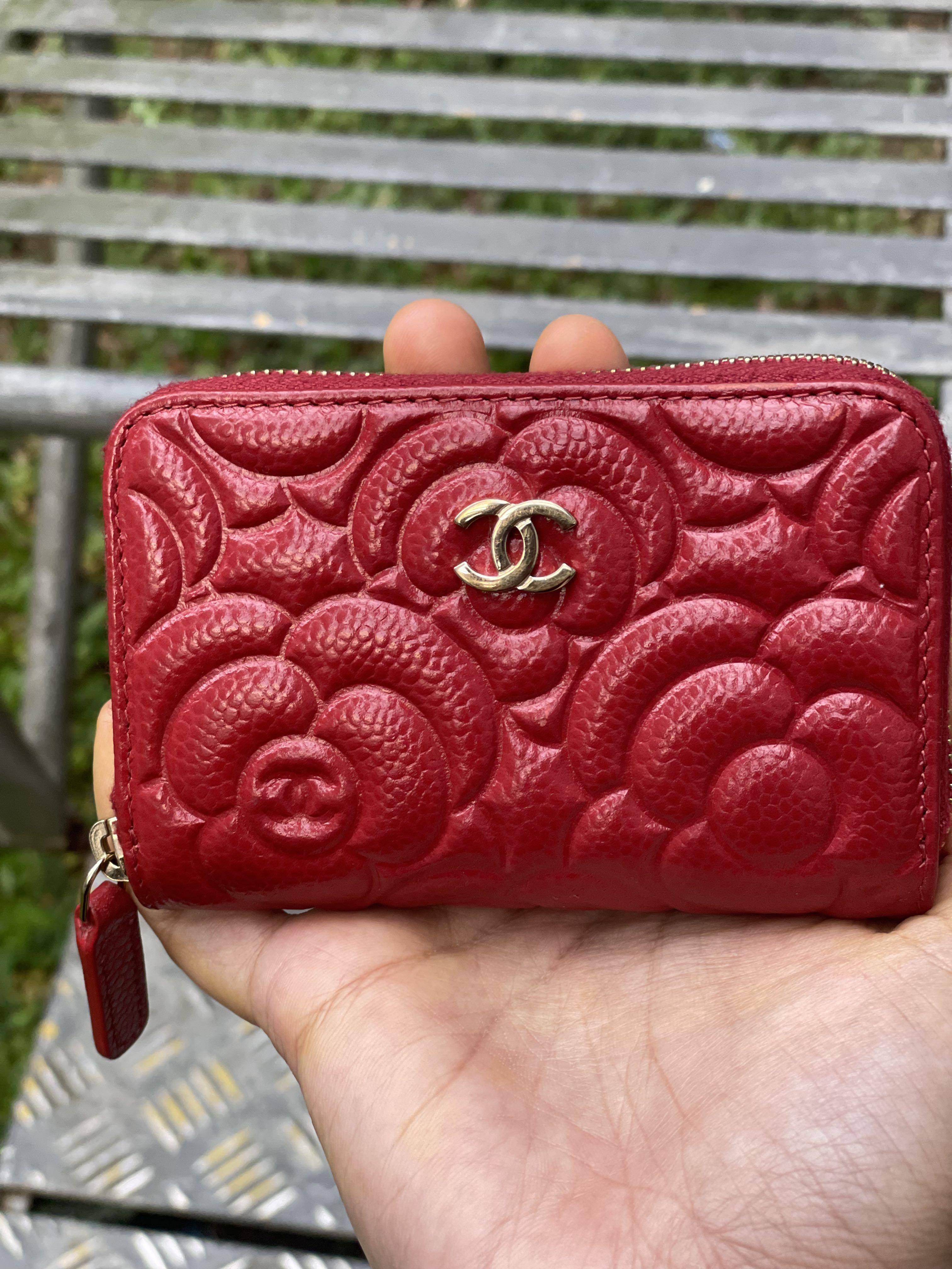 Chanel Camellia Zippy Cardholder, Luxury, Bags & Wallets on Carousell