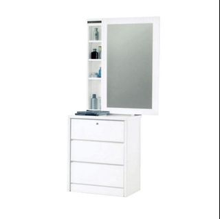 (Category: ) located in . Submitted by CTLY8 (Listing ID 1150608917, Image 1). Description: .