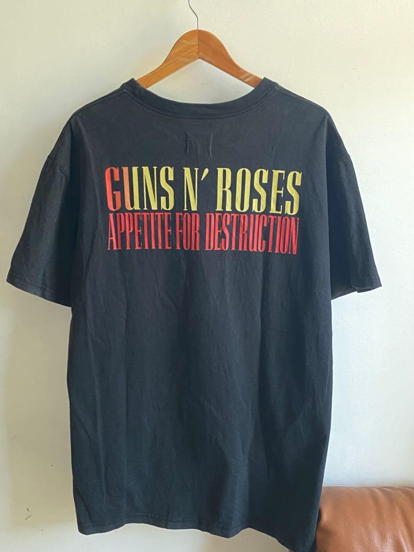 Fear of God (Category: Tshirts & Polo Shirts ) located in Panabo. Submitted by Phbebop (Listing ID 1150506095, Image 2). Description: FOG Guns N’ Roses an appetite for destruction Size: Medium on tag fits large and xl Dimensions: W: 24” L: 30” Condition: 10/10.