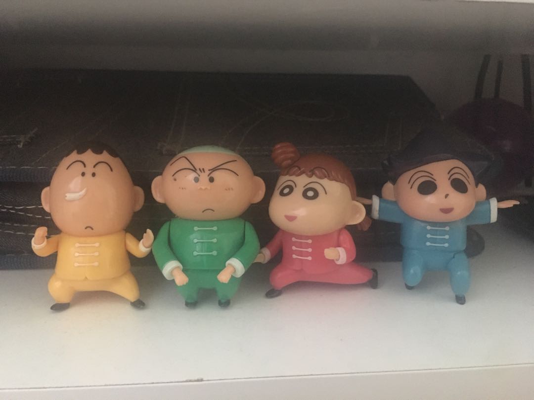 Figure shin chan friends : burst serving, Toys & Games, Other Toys on ...