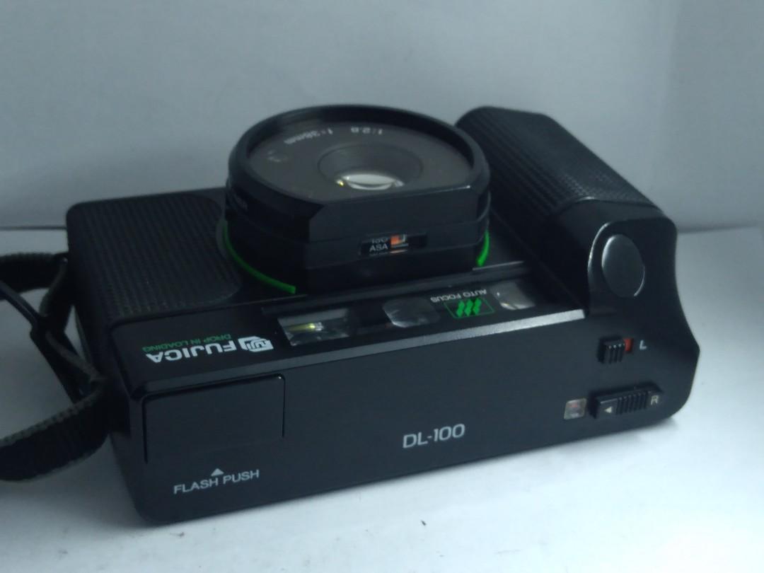 Fujica camera (Category: Cameras) located in Las Pinas. Submitted by film101 (Listing ID 1150480273, Image 2). Description: Fujica DL 100 film(1980s) Bagong dating ➡️With orig straps and fuji cap 📝For outdoor shoots Flash not working Best on this camera ✔️Run by AA camera x2 pcs ✔️38mmf2.8 ✔️lower speed 1/8-1/500 can catch pics in low light even wout flash ✔️50-400 iso ✔️✔️Electronic icon meter sa finder ------------- CONDITION OF CAMERA ✔️Worki
