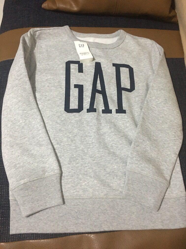 Gap white deals sweater