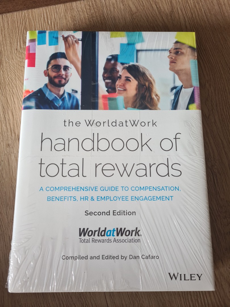 Handbook of total rewards, Hobbies & Toys, Books & Magazines, Textbooks