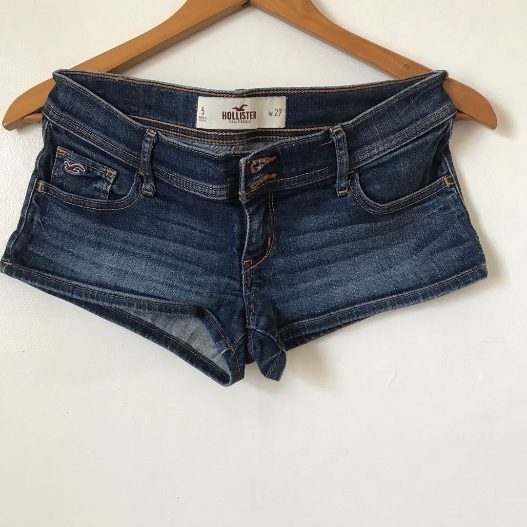 Hollister Denim shorts, Women's Fashion 