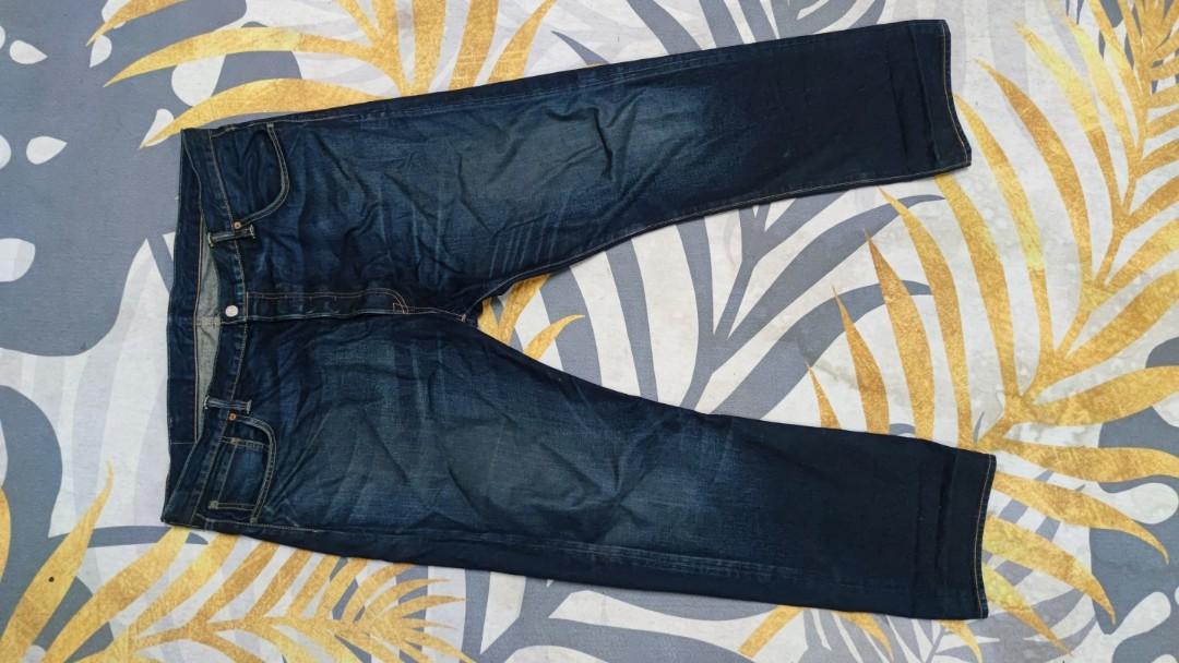 Levi's 501 W42 L32, Men's Fashion, Bottoms on Carousell