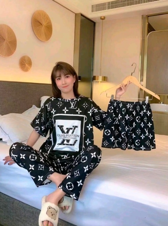 Pajamas > Louis Vuitton Women Pajamas Set