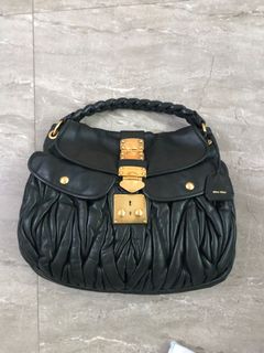 （分類：）位於 。 由 ssscch89 提交（商品編號 1150525870，圖片 1）。簡介： 。