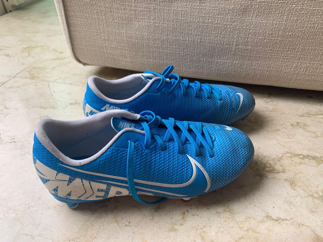 Nike Football Boots, Babies & Kids, Babies & Kids Fashion on Carousell