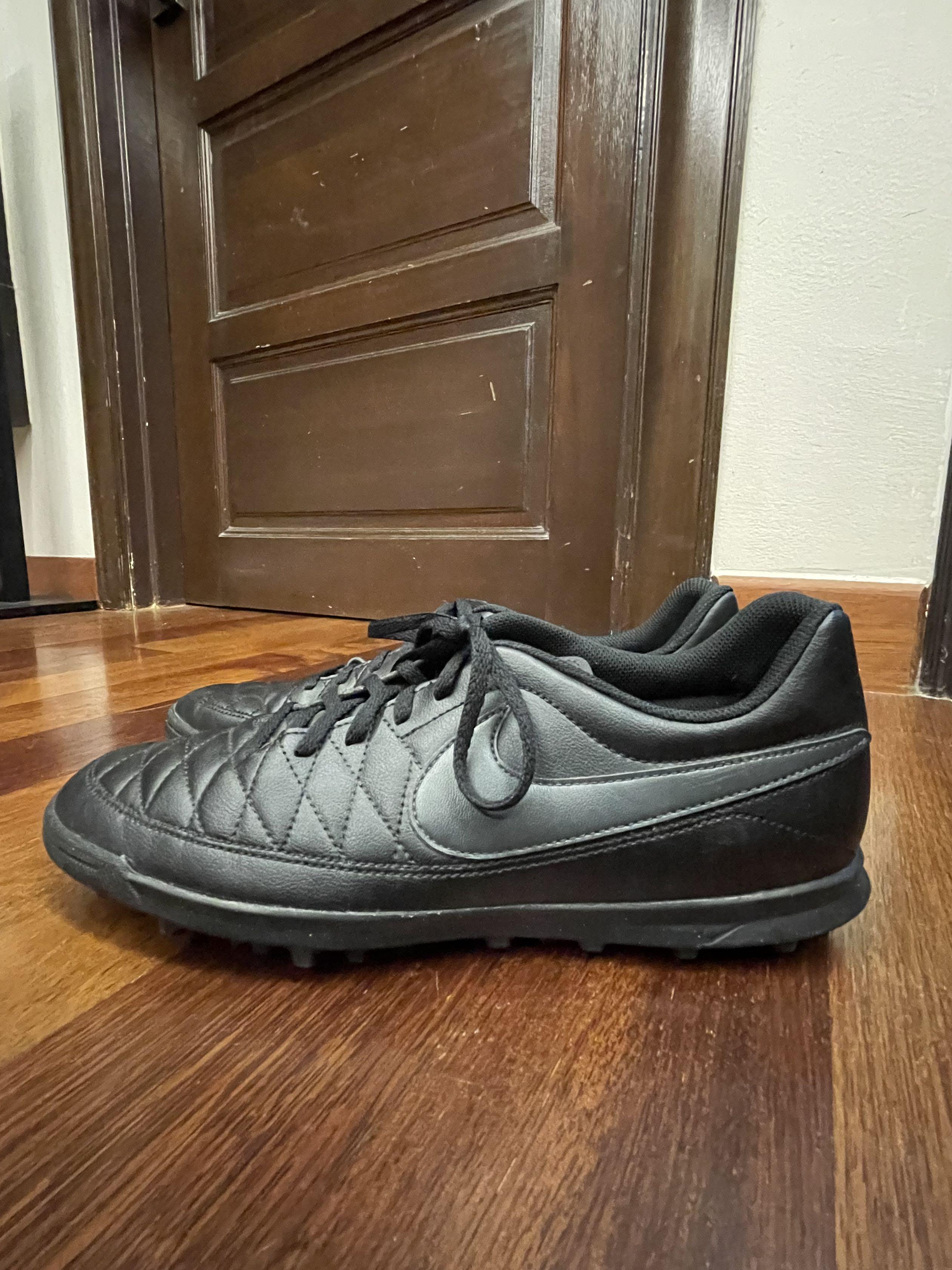 Nike hotsell majestry turf