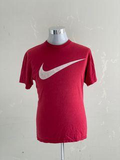NIKE SWOOSH SHIRT