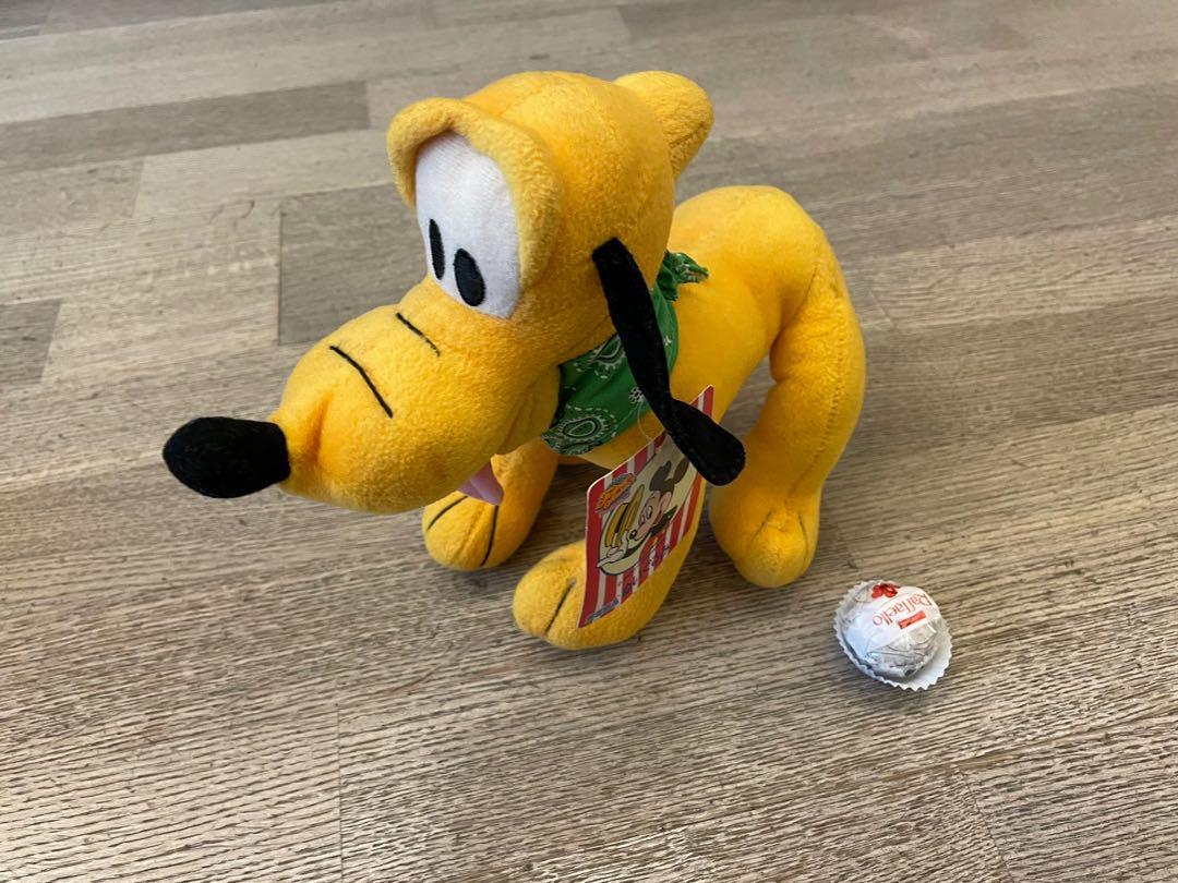 Pluto公仔 （分類：絨毛玩具）位於 Hong Kong。 由 lam_k_s 提交（商品編號 1150528772，圖片 8）。簡介： $40each，共26個，全要800。