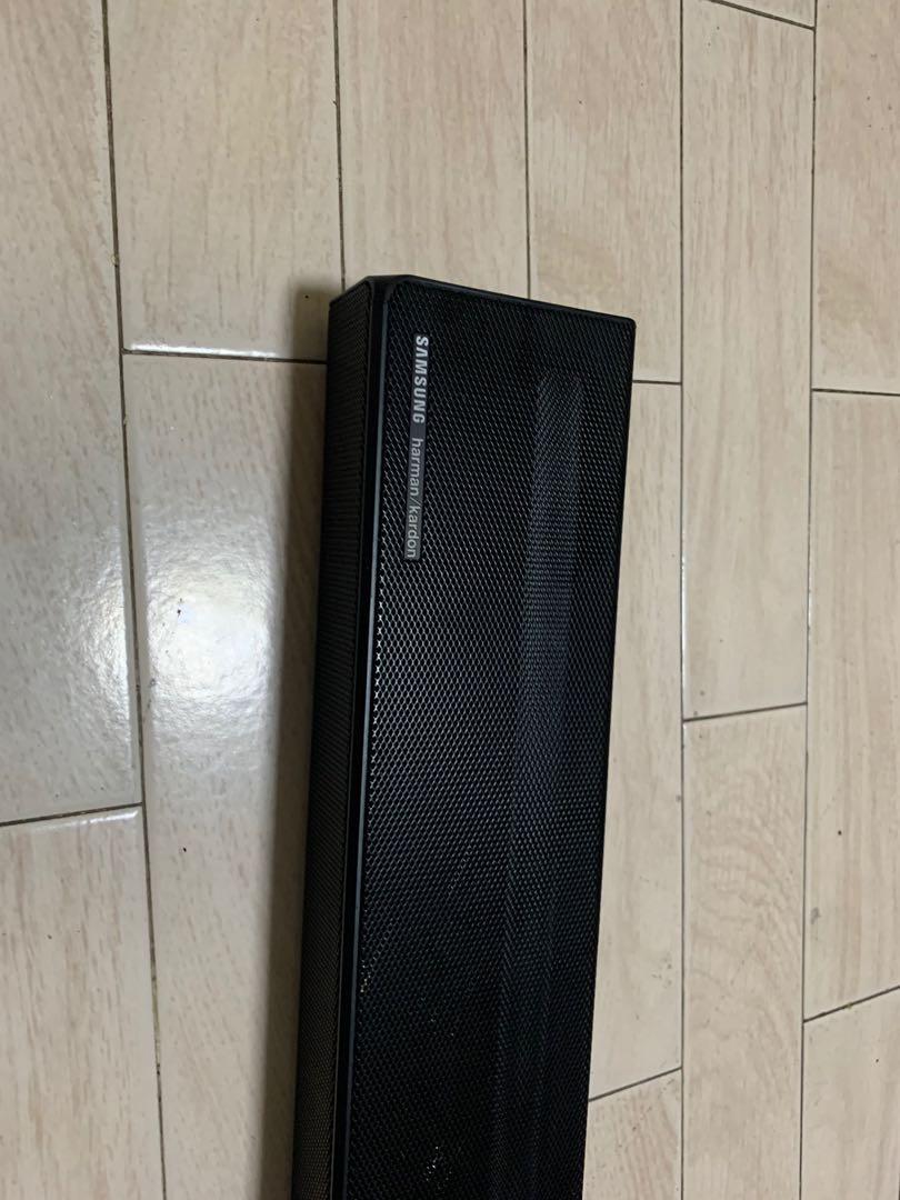 Samsung Q60R soundbar harman/kardon, TV & Home Appliances, TV