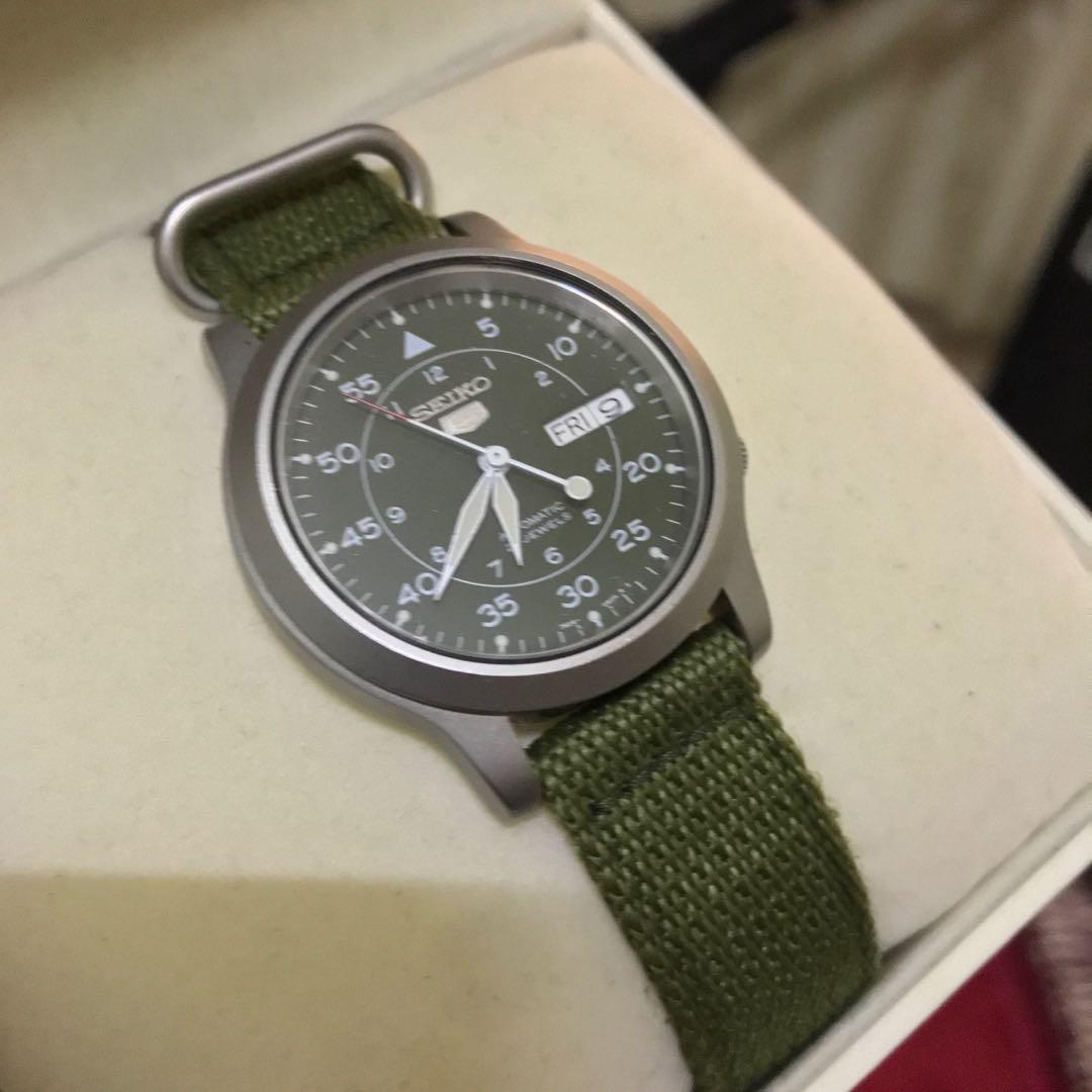 Seiko 5 SNK805K2 Army Green | SNK 805 K 2 | 21 Jewels, Men's Fashion,  Watches & Accessories, Watches on Carousell