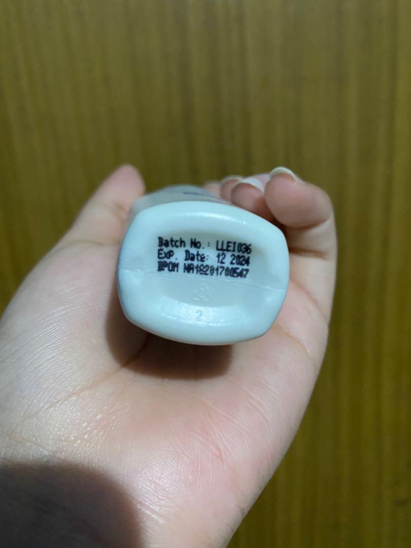 SKIN AQUA UV Whitening Milk SPF 50 Lightening & Moisturizing 40gr