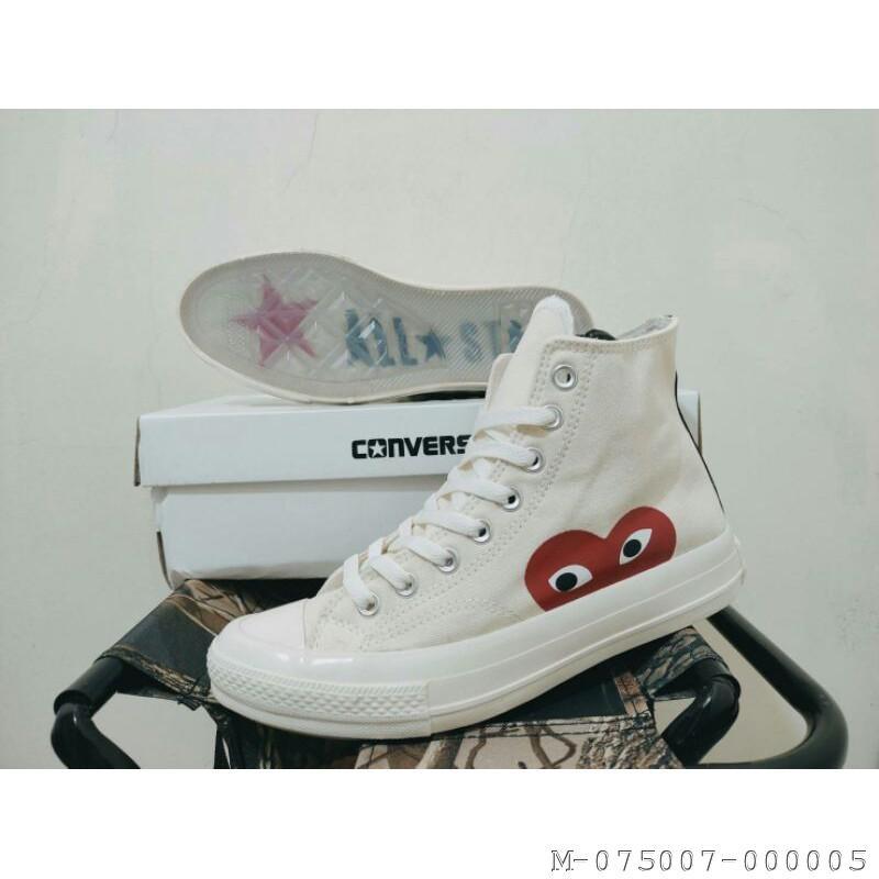SNEAKERS PRIA CONVERSE CDG PLAY HIGH KANVAS VBJB 039 Warna Putih