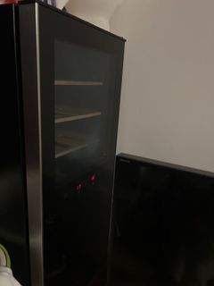 （分類：）位於 。 由 sebuc 提交（商品編號 1150545025，圖片 1）。簡介： 。