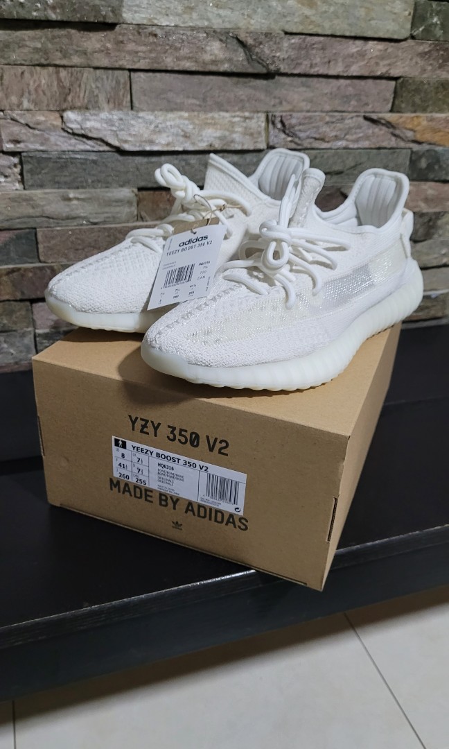 Yeezy 350 V2 Bone (Pure Oat), Men's Fashion, Footwear, Sneakers on  Carousell