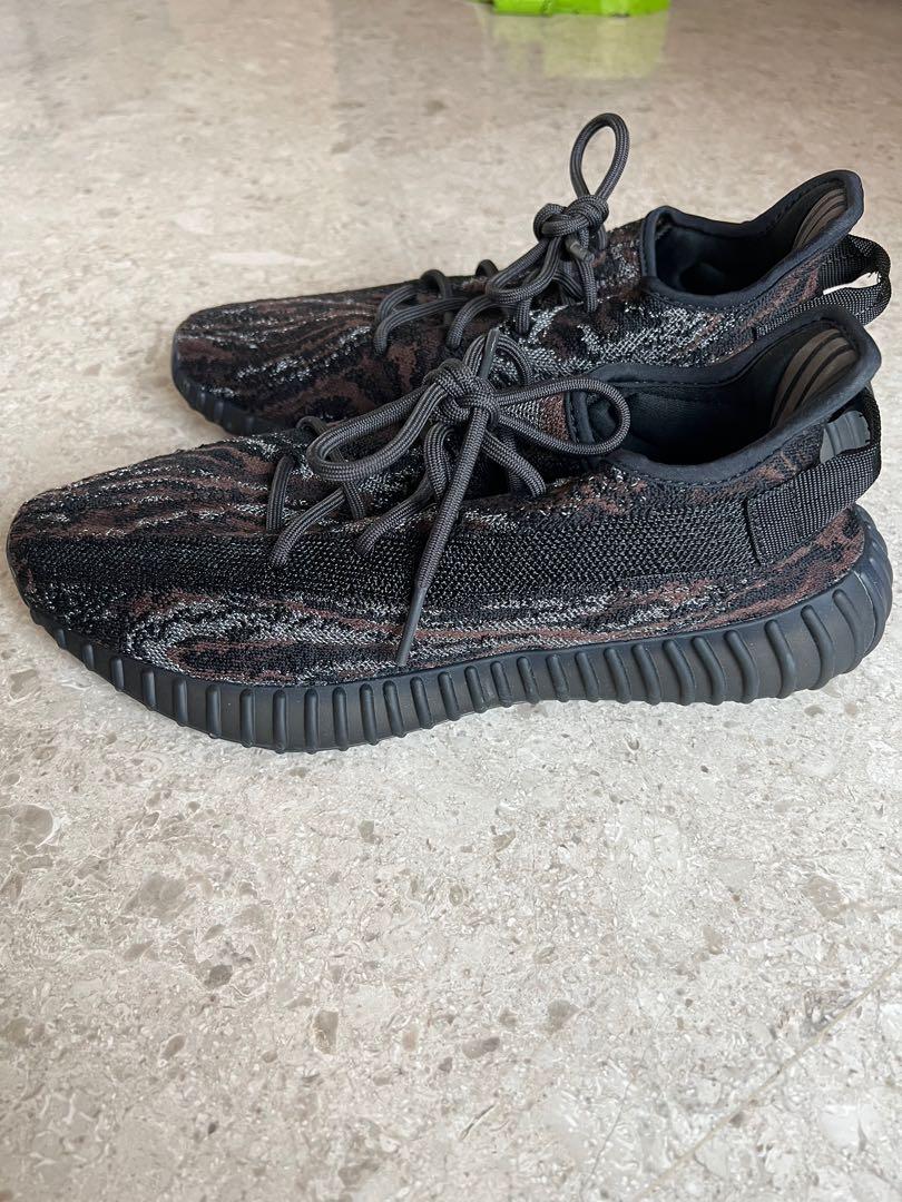 Yeezy 32 black hotsell
