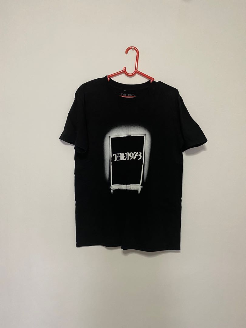 1975 merch