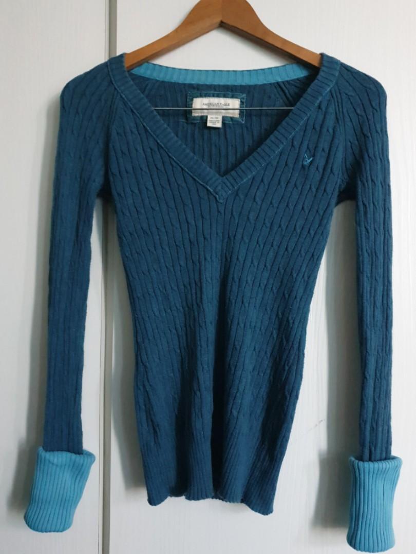American eagle clearance v neck sweater