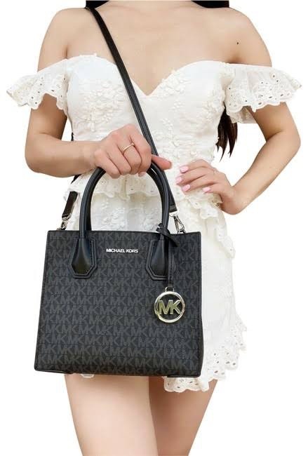 AUTHENTIC Michael Kors MK Mercer Medium Signature Leather Satchel