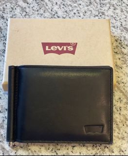 Affordable levi s wallet For Sale Wallets Card Holders Carousell Singapore