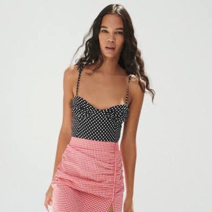 BNWT Zara polka bodysuit Women s Fashion Tops Sleeveless on Carousell
