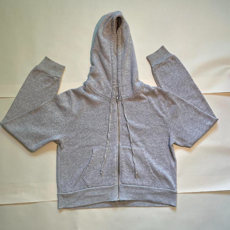 Brandy Melville John Galt Crystal Hoodie, Women's Fashion, Coats, Jackets  and Outerwear on Carousell