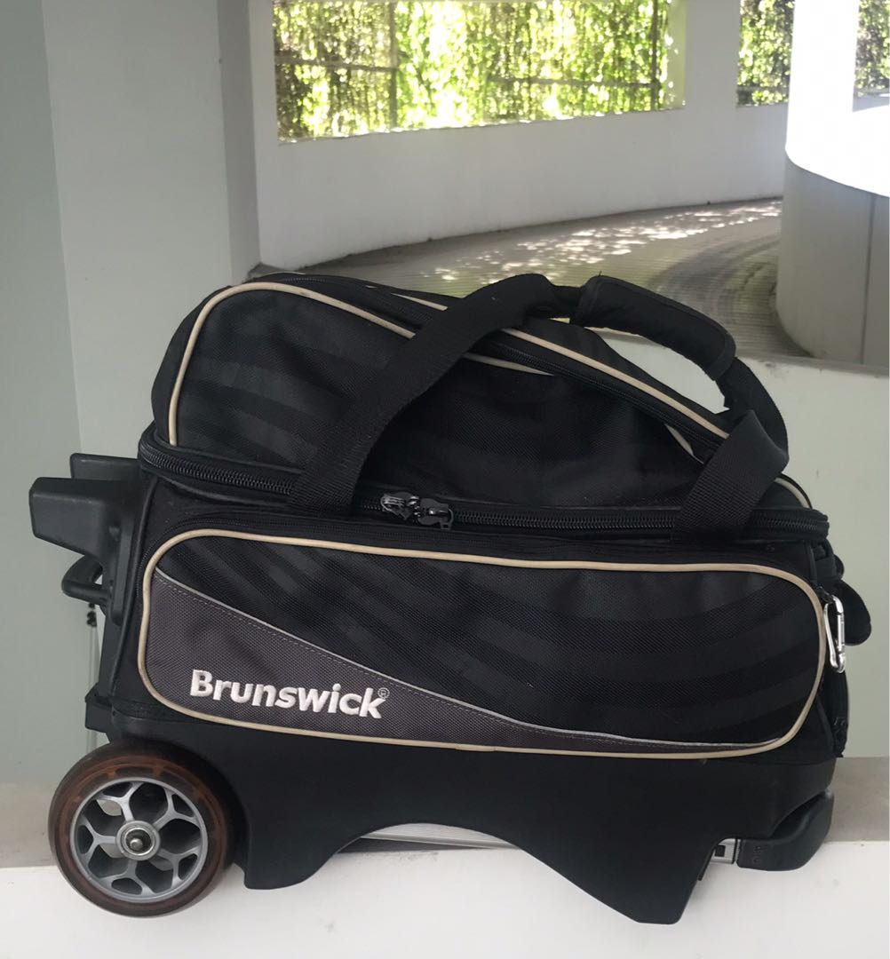 BRUNSWICK DOUBLE ROLLER BOWLING BAG (BLACK) , Sports Equipment, Other