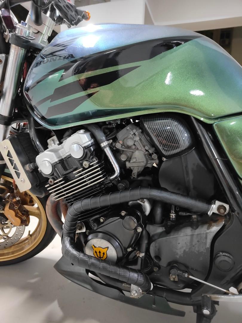 Carbon Crash Bar Wrap CB400 (Installation Provided), Motorcycles