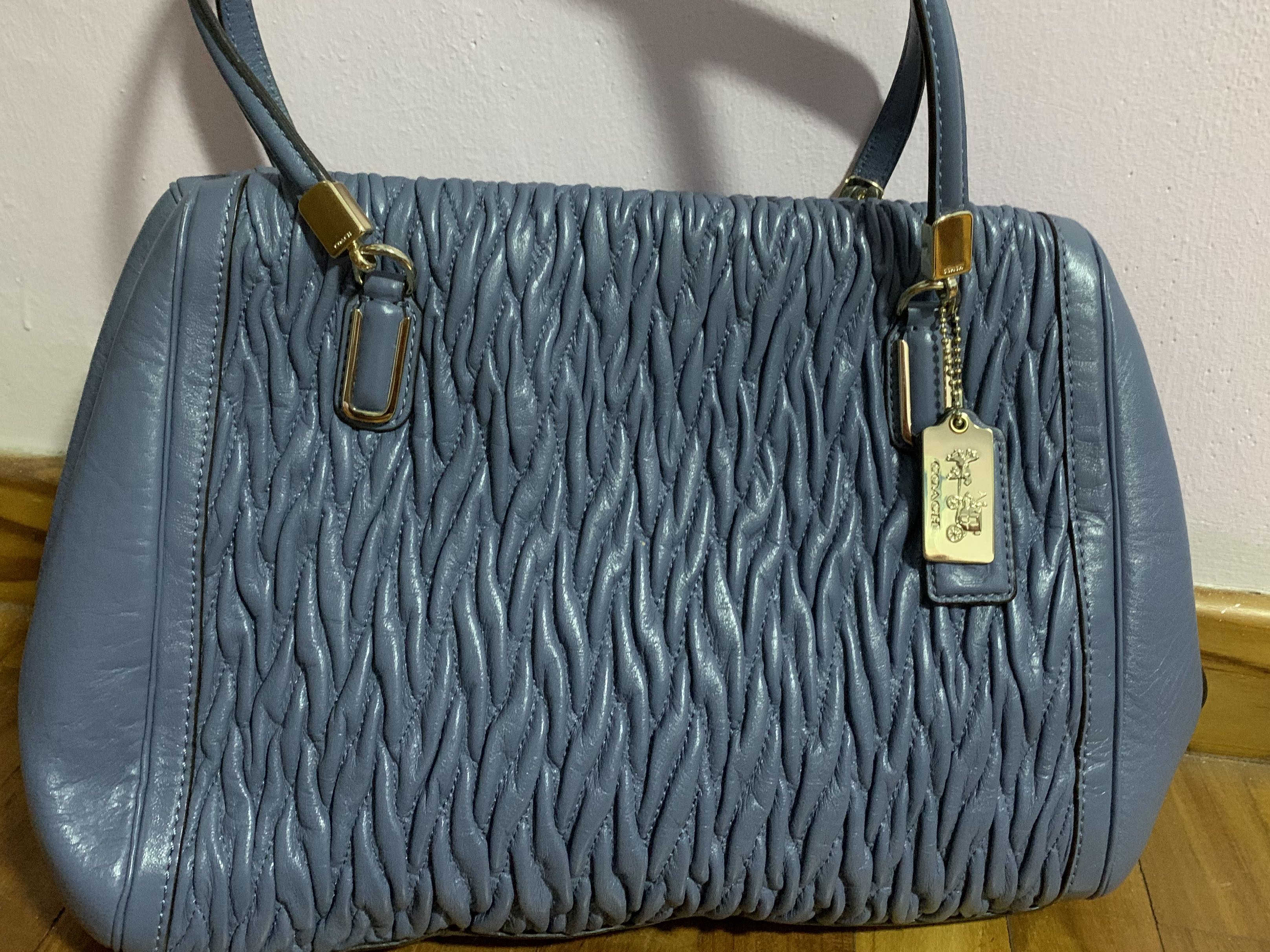 coach navy shoulder bag