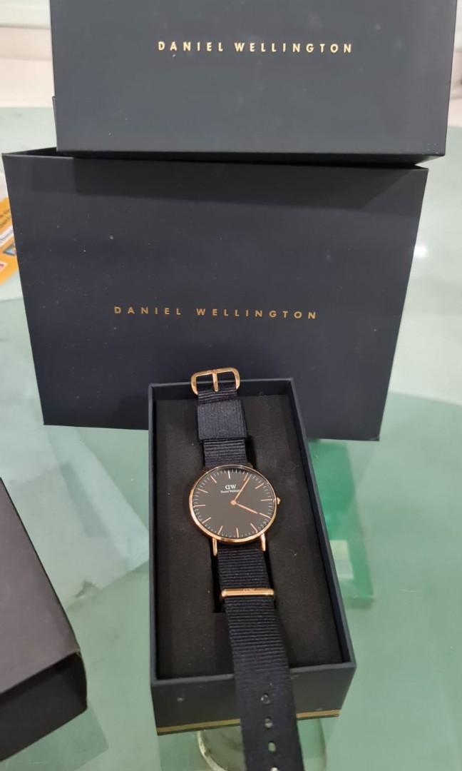 Daniel wellington classic petite cornwall 32mm store