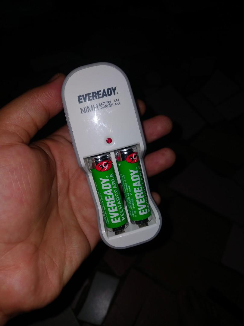 Eveready battery charger AA/AAA, Mobile Phones & Gadgets, Mobile