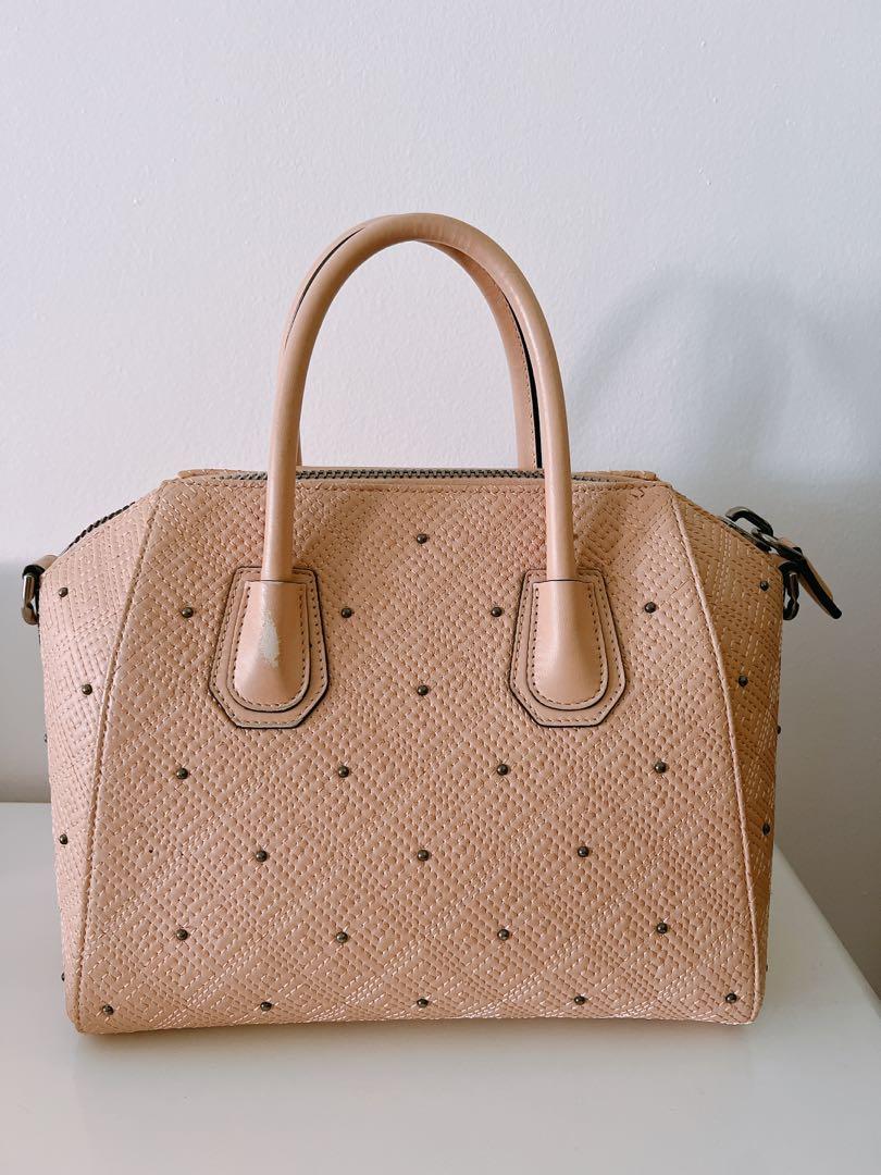 givenchy mini pocket quilted leather belt bolsa