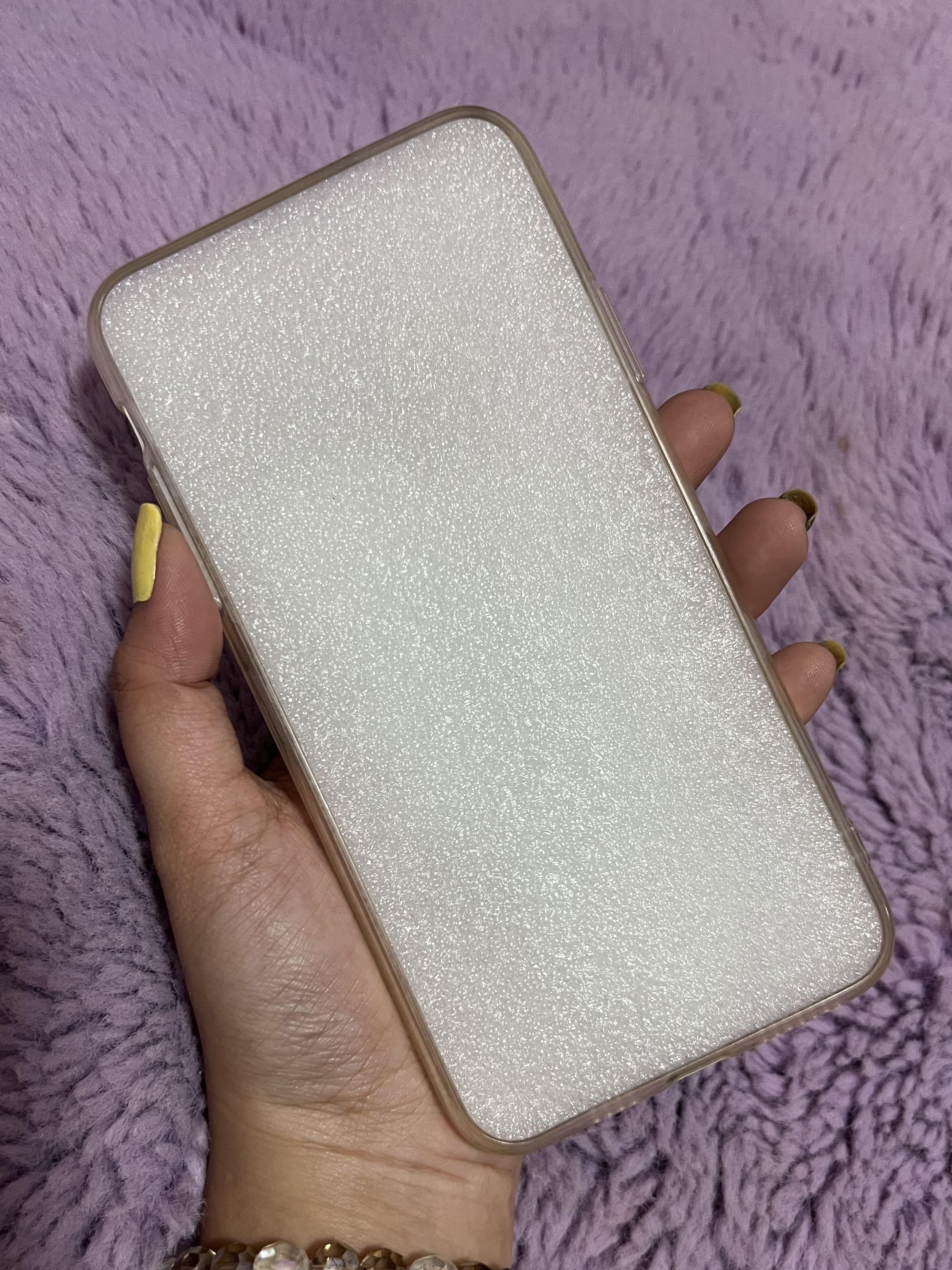 IPHONE 11 PRO MAX BT21 SILICONE CASE (Category: Cases & Sleeves) located in Manila. Submitted by ohishadelrosario (Listing ID 1150804229, Image 3). Description: .