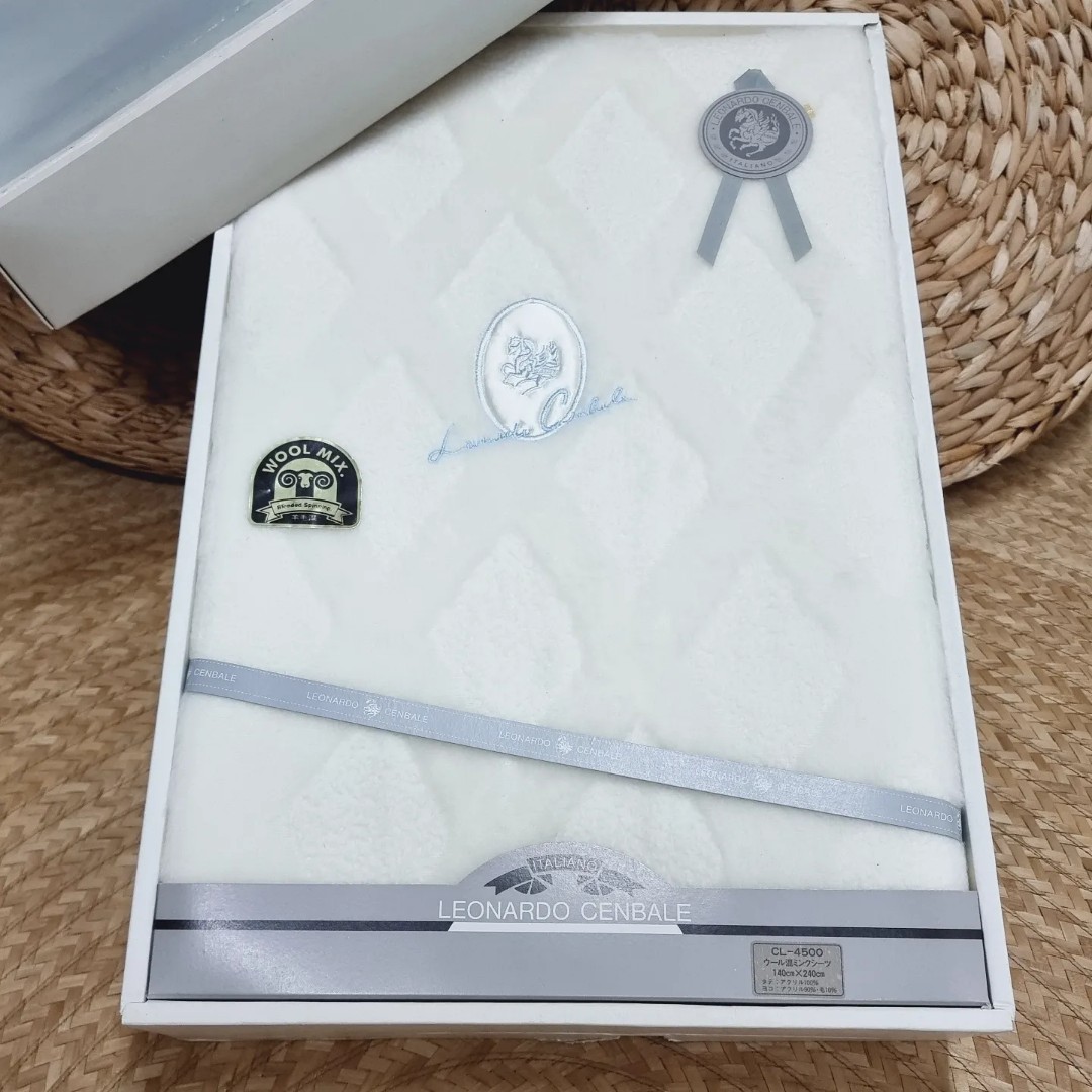JAPAN SALE! Authentic LEONARD CENBALE ITALY Mink Blanket Sheet with Box, Furniture & Home Living