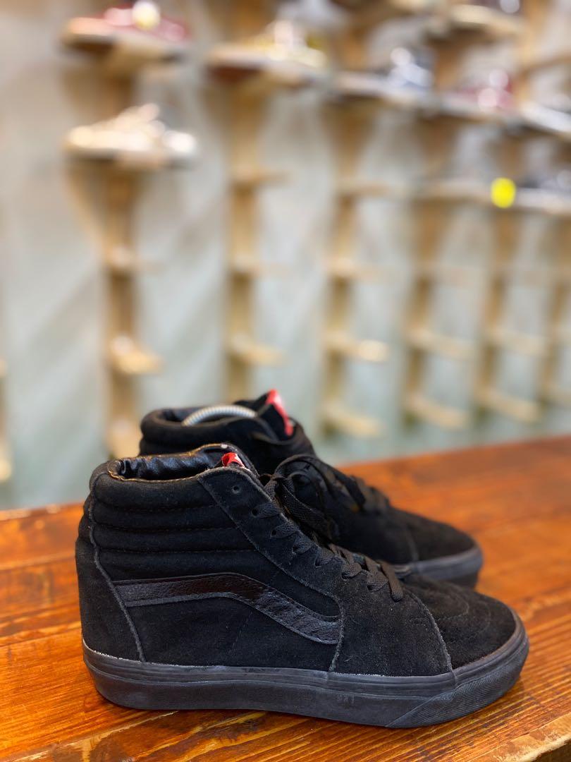 Kasut Vans High Cut All Black
