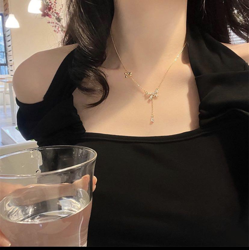 Girls tassel store necklace