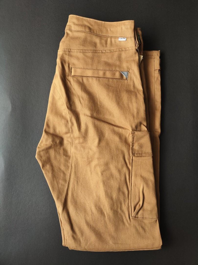 Levi's commuter cargo pants store