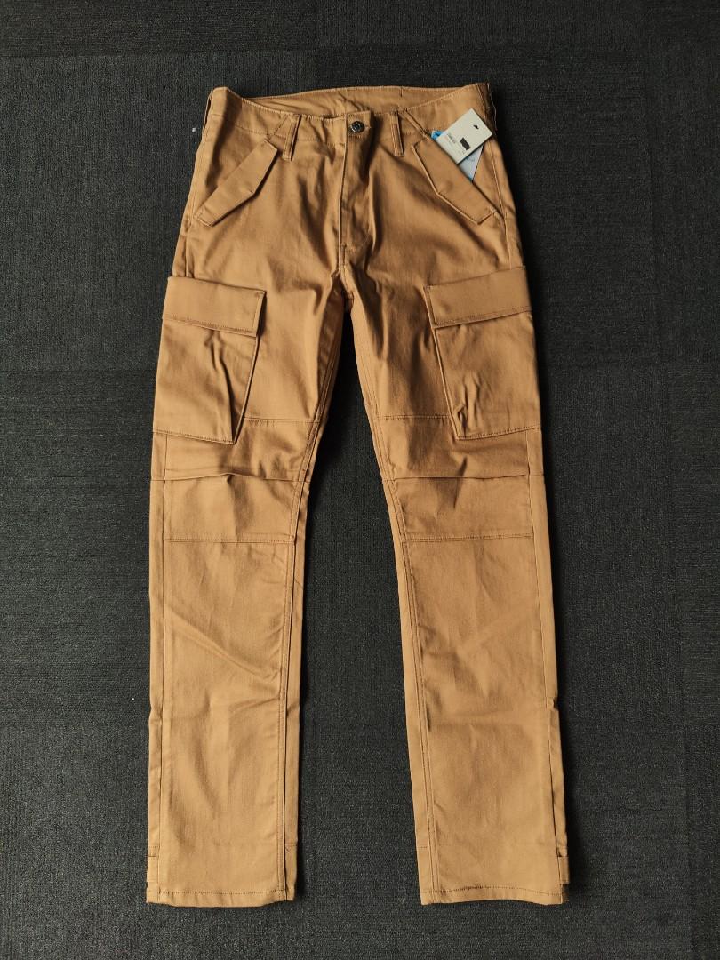 Levi s Commuter Cargo Pants Men s Fashion Bottoms on Carousell