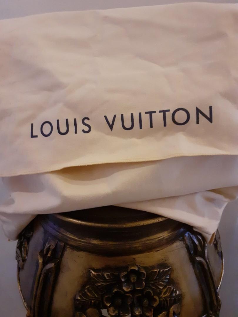 🔥12.12SALE🔥Louis Vuitton Tuileries Hobo Bag, Luxury, Bags & Wallets on  Carousell