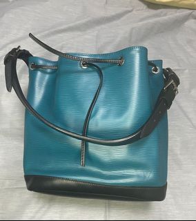 （分類：）位於 。 由 cc330 提交（商品編號 1150807668，圖片 1）。簡介： 。