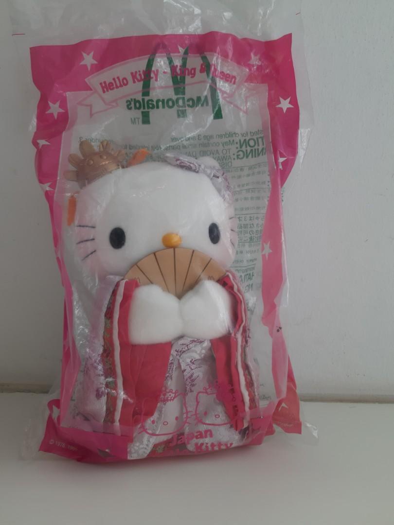 MacDonalds Hello Kitty and Dear Daniel plushies (King and Queen series ...