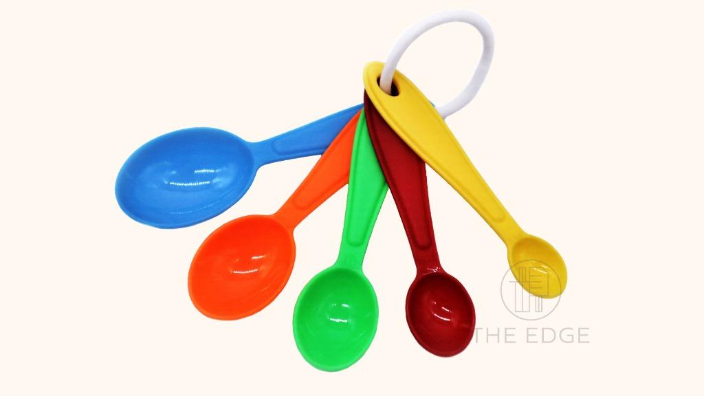 Measuring Spoon - 5 pcs - Multicolored (Category: Bakeware) located in Pasig City. Submitted by kitchenstarincorporated (Listing ID 1150661722, Image 1). Description: Features: 1. Durable plastic with soft-touch handle grips. 2. Easy to read measure markings 3. Nesting design with ring option for hanging is perfect for easy, space-saving storage. Contents:5 Measuring Spoon 1.25 ml - 1/4 tsp 2.5 ml - 1/2 tsp 5 ml - 1 tsp. 7.5 ml - 1/2 tbsp. 15 ml 