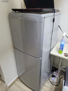（分類：）位於 。 由 Omar47i 提交（商品編號 1150328510，圖片 1）。簡介： 。