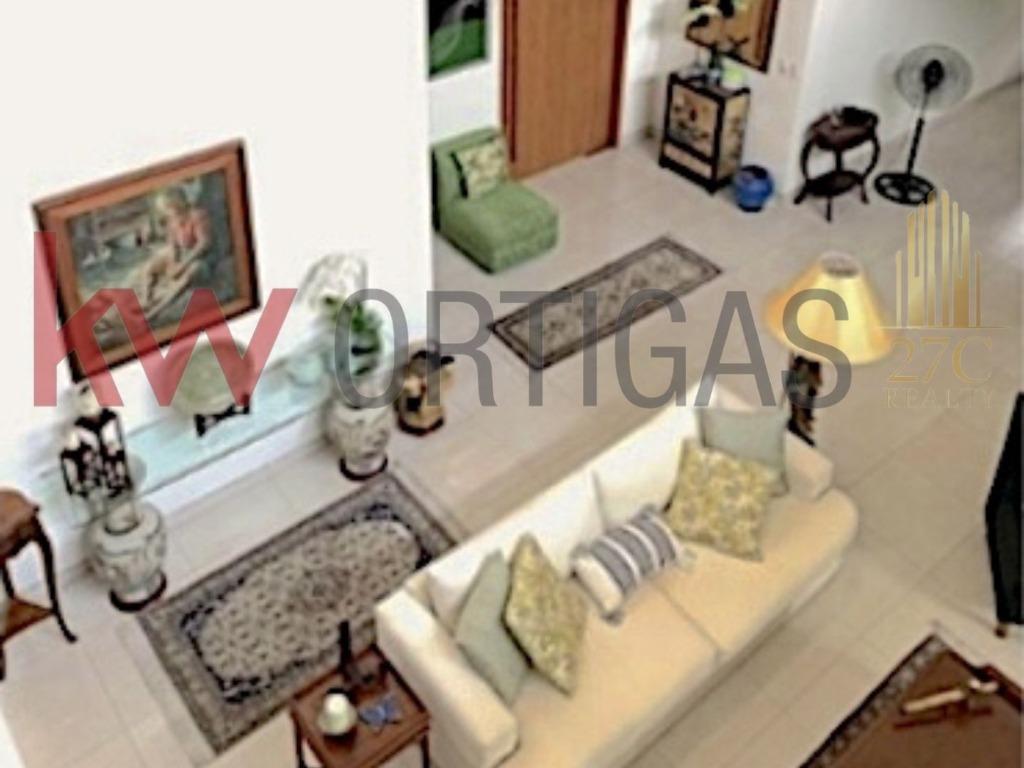 Modern House for Sale in Manila Southwoods, Carmona, Cavite, Property